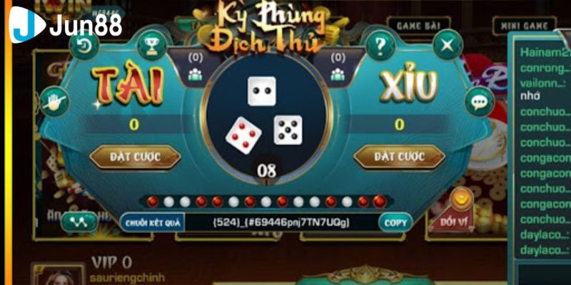 Người chơi bàn luận chiến thuật đoán tài xỉu xí ngầu