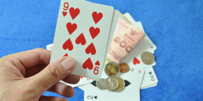 Khám phá Baccarat trực tuyến